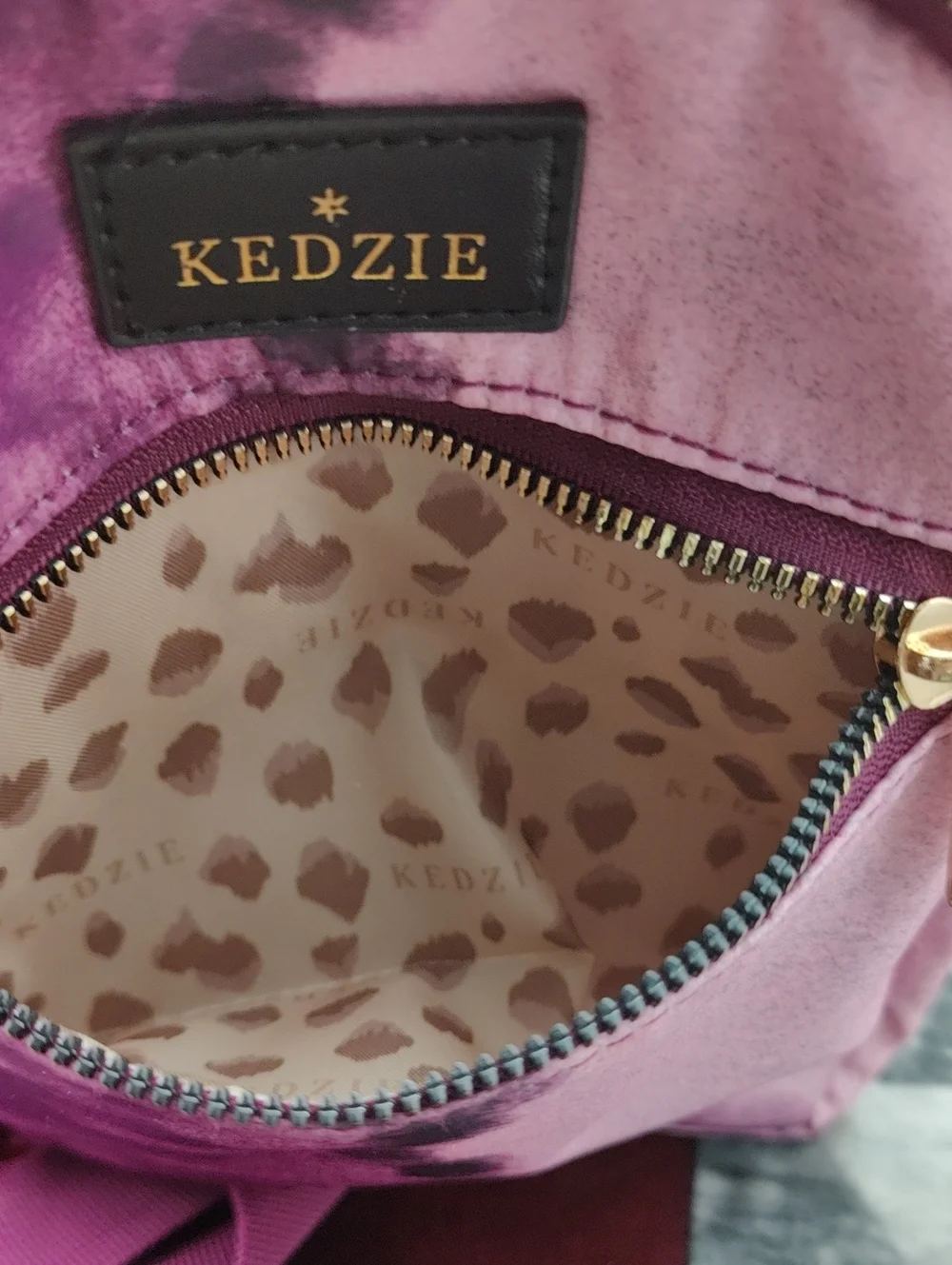 Kedzie Roundtrip Convertible Sling